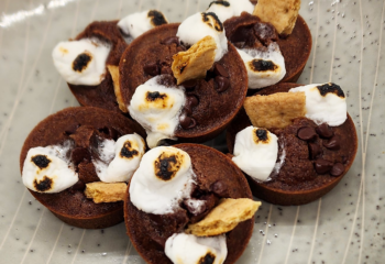S'Mores Brownie Mini Muffins